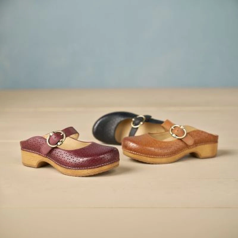 Shop the Dansko Blaire, a women's comfort style, direct at Dansko.com